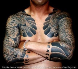 Tatouage japonais bras homme