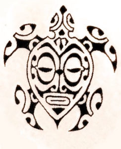 Tatouage maorie femme dessin tortue
