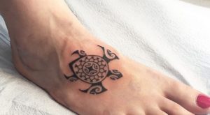 Tatouage de tortue pied